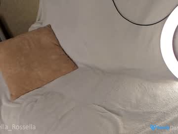 girl
        daniella_ross_ cam image #1068992