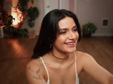 girl
        jadeperez_ cam image #4189207