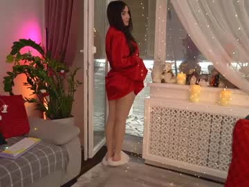 girl
        sweety_rinushka_ cam image #2099618