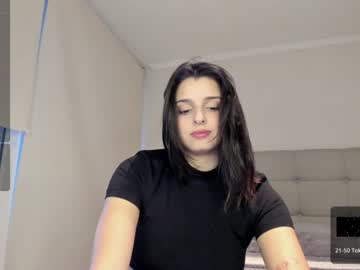 girl
        yourfreakygirl cam image #3053094