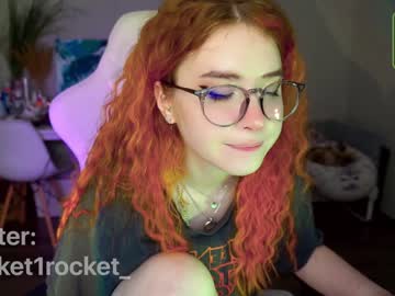 girl
        pocketrocket_ cam image #713221