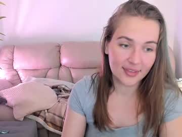 girl
        hotcaramellstv cam image #3344712
