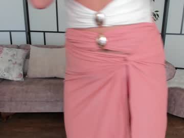 girl
        fetish_life cam image #3041873