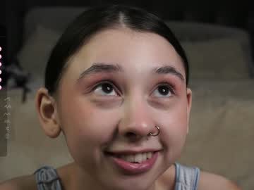 girl
        zarascarlett cam image #4010425