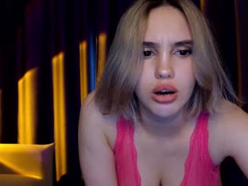 girl
        angella_kleee cam image #3184519