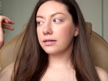 girl
        ronny_ponny cam image #2184470