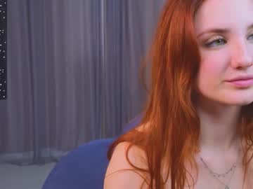 girl
        lynnalltop cam image #3228304