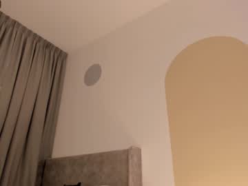 girl
        t0keng1rl cam image #1752481