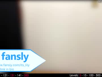 girl
        its_lily cam image #521758