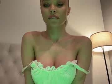 girl
        js_girls cam image #2520125