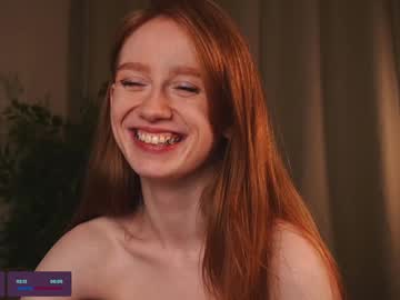 girl
        lizzy_blaze cam image #3356029