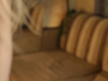 girl
        owlluree cam image #1805145
