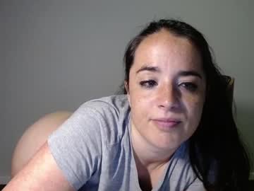 girl
        melaniebiche cam image #145299