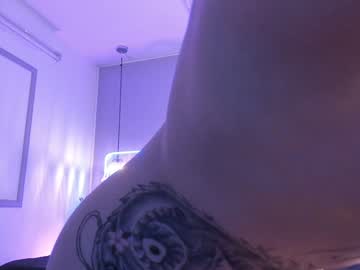 girl
        naomii_soto cam image #3580811