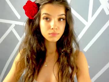 girl
        babyaylin cam image #3468599