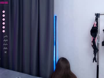girl
        julia_sweetiest_passion cam image #1739003