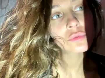girl
        sassylilah cam image #1744197