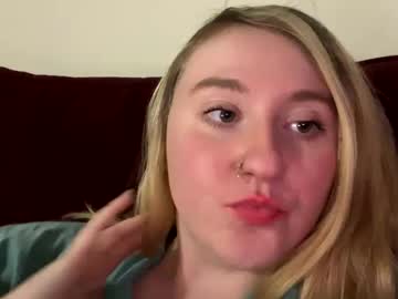 girl
        vanillapuddingpie cam image #3461670