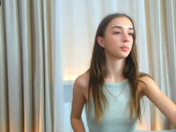 girl
        lana__j cam image #1264981