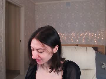 girl
        tendermoon__ cam image #2199777