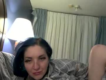 couple
        high3ndlowlife cam image #3807088
