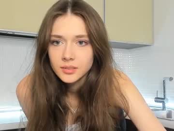 girl
        willa_williams cam image #149565