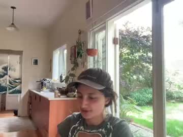 girl
        tomboyskank cam image #1996830