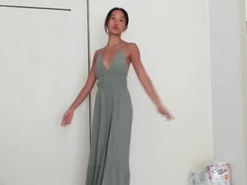 girl
        asiangirlandwhiteguy cam image #1216230