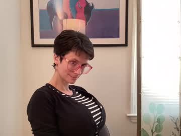 girl
        naomi_reah cam image #4444933