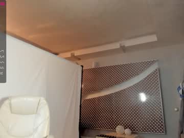 girl
        suma_ren cam image #640255