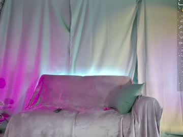girl
        bewbimiya cam image #1265167