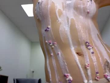 girl
        irish_blush_ cam image #1342687