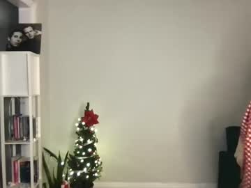 girl
        littlesugarpea cam image #2067433