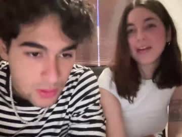 couple
        hotcouple_29 cam image #2199335