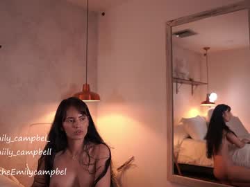 girl
        emiilycampbell cam image #3514706
