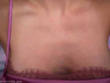 girl
        shy_jane cam image #1719911