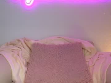 girl
        sapphirealice cam image #1873987