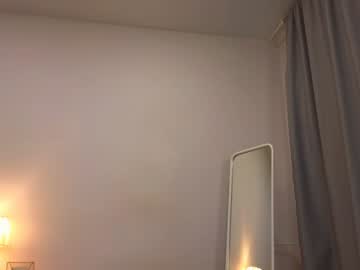 girl
        wanda_robinson cam image #3158181