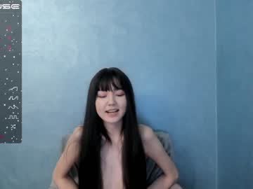 girl
        chanlia cam image #428465