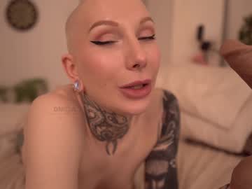 girl
        fuckingtoy_ cam image #2605433