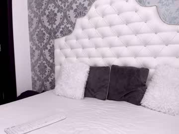 girl
        kiss_jess cam image #2067802