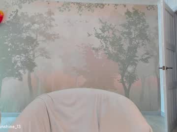 girl
        sunshine13_ cam image #3251352