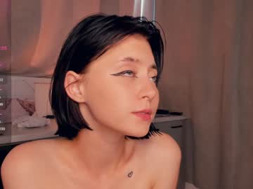 girl
        dawnbaber cam image #3106597