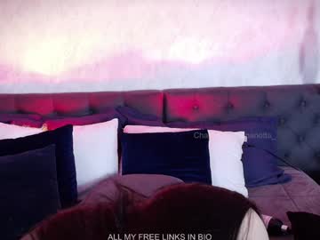 girl
        charlotte_germanotta_ cam image #3402924