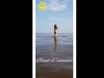 girl
        your_asya cam image #2315653