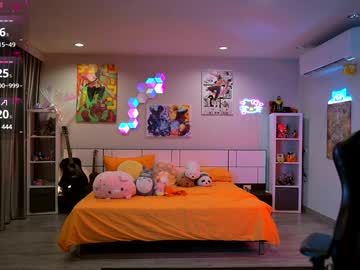 girl
        madnessalise cam image #3525869