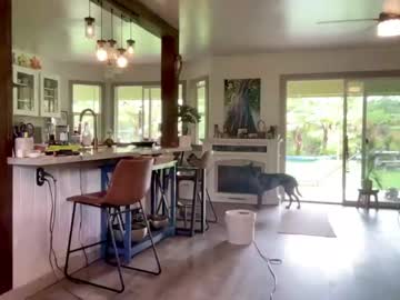 girl
        kaileeshy cam image #1230026