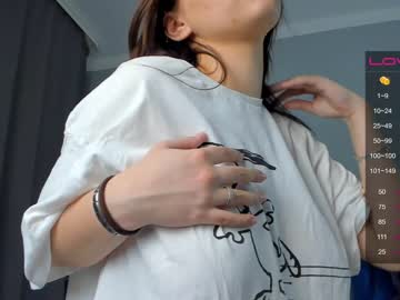 girl
        evelenlia cam image #606152