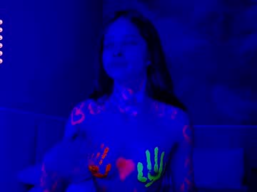 girl
        rina_red_ cam image #4394858