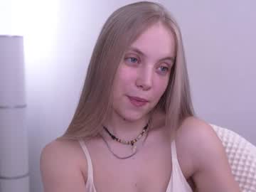 girl
        appr0ved cam image #4199872